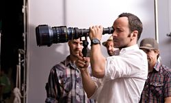 Tom Ford Sinemaya Döndü, Cry To Heaven Sete Çıktı