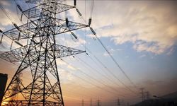 Türkiye'de Elektrik Üretimi Tüketimi Geçti: TEİAŞ Verileri Açıkladı