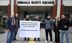 Yenimahalle'de Tenis Kortu Gerginliği: Tenisçiler Belediye Önünde Toplandı