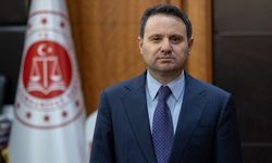 Yapay Zeka Destekli 'Alo Adalet' Geliyor: Yargıda Yeni Dönem