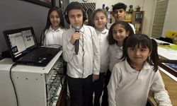 Altındağ’da Öğrenciler Mikrofon Başında: Okul Radyosu Açıldı