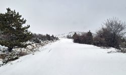 Ankara Beypazarı’nda Kar Kalınlığı 10 Santimetreyi Buldu