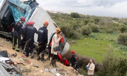 Antalya'da Yolcu Otobüsü Virajı Alamadı, Katliam Gibi Kaza Meydana Geldi
