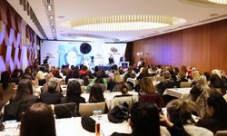 Ankara’da Güzellik Sektörüne Profesyonel Dokunuş, ATO’dan Uygulamalı Makyaj Eğitimi