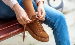 Ayakkabı Bağcıkları Neden Kendi Kendine Çözülür?