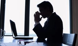 Yapay Zeka Ofis Çalışanlarının Geleceğini Nasıl Şekillendirecek?