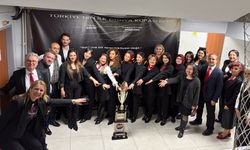 50. Yıl Lisesi Efsane Kadrosu Unutulmadı, "Bir Tutku'nun Hikayesi" Okuluyla Buluştu