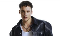 Ünlü Şarkıcı Edis, Hakkındaki Yakalama Kararına Yanıt Verdi