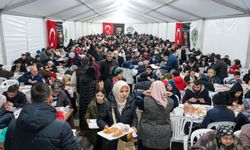 Etimesgut'ta Ramazan Sofraları Binlerce Kişiyi Buluşturuyor