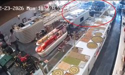 Ankara Etimesgut’ta Otomobil Pastaneye Girdi