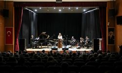 33. Adalet ve Demokrasi Haftası Fide Köksal Konseriyle Tamamlandı