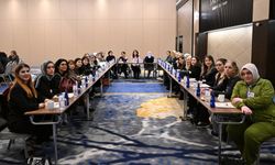 Metropolde Çalışan Kadının "Hak" Mücadelesi, HAK-İŞ İstanbul’da Çözüm Arıyor