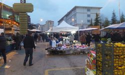 Karşıyaka Pazarı’nda Ramazan Öncesi Patates ve Soğanda "Yüzde 100" Artış