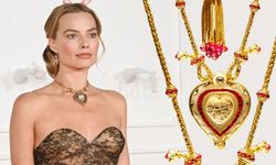 Türk-Babür İmparatoriçesi’nin 400 Yıllık Kolyesi Margot Robbie’de Görüldü