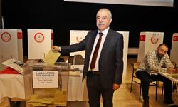 Metin Özel Yeniden Başkan: Ankara Kamyoncuları için Yaş Sınırı Müjdesi