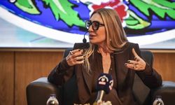 Dilek Hanif BELMEK’in “Moda Koridoru”nda Kursiyerlerle Buluştu