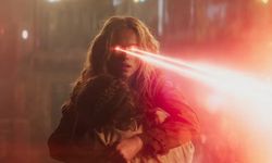 Samsung ve DC Studios El Sıkıştı, Supergirl Evlere Konuk Oluyor