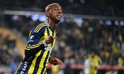 Talisca 2 Yıl Daha Fenerbahçe'de