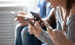 Telefon Bağımlısı Olduğunuzu Gösteren İşaretler Nelerdir?