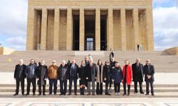 Ankara Kitap ve Kırtasiyeciler Odası’ndan Anıtkabir’e Anlamlı Ziyaret