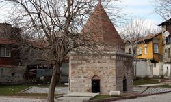 Ankara Yörük Dede Türbesi ve Doğanbey Efsanesi Ziyaretçilerini Bekliyor