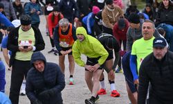 Ankara'da Sağlık İçin Koştular, Geleneksel Tıp Bayramı Koşusuna Yoğun İlgi
