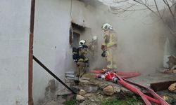 Beypazarı’nda Korkutan Yangın: Ahşap Ev Kullanılamaz Hale Geldi