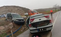 Beypazarı'nda Yağış Kazayı Beraberinde Getirdi: 1 Ölü, 5 Yaralı