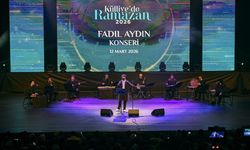 Fadıl Aydın Külliye’de Sahne Aldı