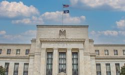 Fed Pivotu Nedir? Piyasalar Neden Bu Kararı Bekliyor?