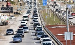 Kırıkkale-Ankara Hattı Felç Oldu, Kilometrelerce Kuyruk Oluştu