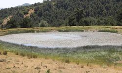 Ankara Çubuk’taki ‘Süt Göleti’ Rengi ve Oluşumuyla İlgi Çekiyor