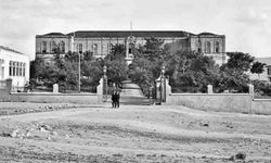 Ankara’nın Eğitim Tarihindeki İlk Simgesi Taş Mektep Hatıralarıyla Yaşıyor