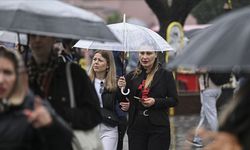 Türkiye'nin Kadın Nüfusu 43 Milyon 32 Bin 734 Kişiye Ulaştı