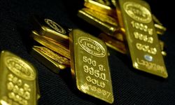 Altının Onsu 4 Bin Doları Aştı: Küresel Etkiler Sürüyor