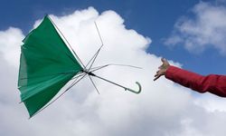 Ankara'da Bahar Havası Yerini Kuvvetli Rüzgar ve Yağışa Bırakıyor