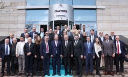 Ankaralı Çiçekçiler ATO’da İsyan Etti: Haksız Rekabet Sektörü Bitiriyor