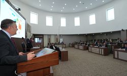 Çubuk Belediyesi Meclis Toplantısında Mali Disiplin ve Güçlü Performans Vurgusu