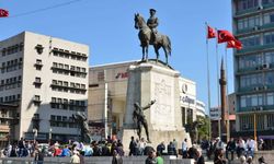 Ulus Cumhuriyet Anıtı