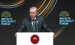 Cumhurbaşkanı Erdoğan Konuştu, O Konuşma 3 Dilde Kitaplaştırıldı