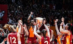 Galatasaray Futbol ve Basketboldan Sonra Voleybolda da Zirvede