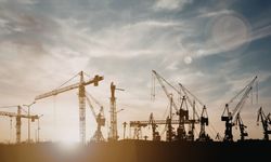 İnşaat Sektörü Siparişe Doydu, Hizmet ve Perakende Ticarette Güven Azaldı