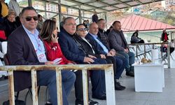 Kalecik’te Maça Protokol Desteği: Başkan ve Kaymakam Tribünde