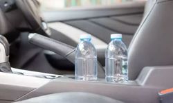 Arabada Uzun Süre Bekleyen Plastik Şişeden Su İçilir mi?