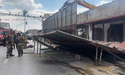 Ulus'ta Yıkım Faciası: Platform Yayaların Üzerine Çöktü