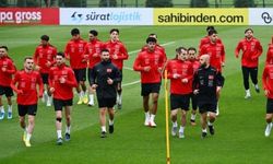 A Milli Futbol Takımı, Hazırlıklarına Riva'da Başladı