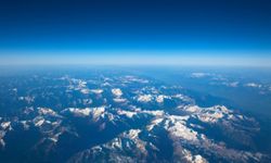 Dünya Atmosferini Nasıl Koruyor?