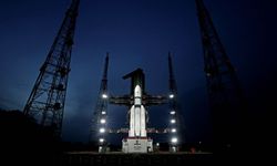 Ay’ın Güney Kutbuna İlk İniş: Chandrayaan-3 Tarih Yazdı