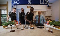 Chelsea’nin Yıldızları En İyi Türk Kahvesi için Cezve Başına Geçti