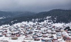 Ankara'ya Mayıs Ayında Kış Geri Döndü: Yaylalar Beyaza Büründü